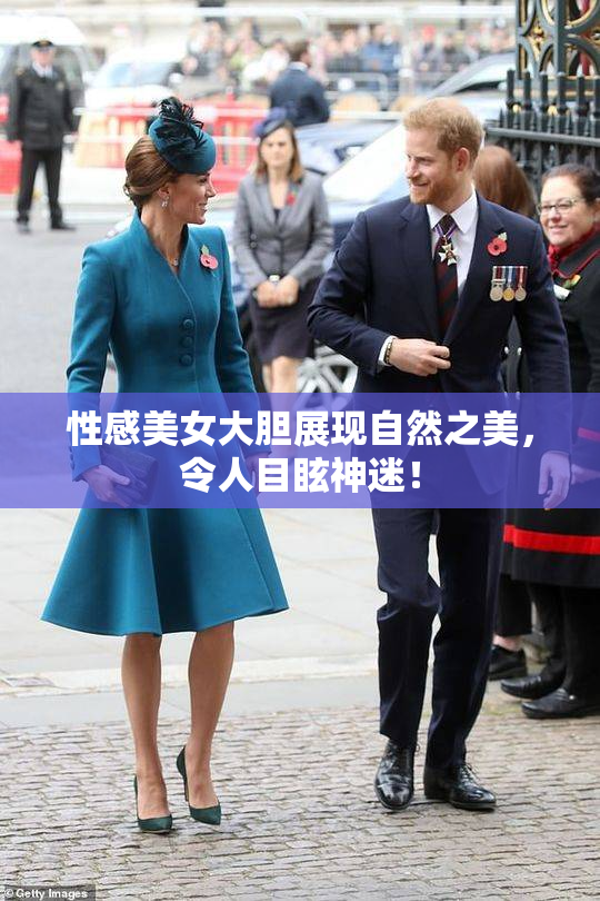 性感美女大胆展现自然之美，令人目眩神迷！
